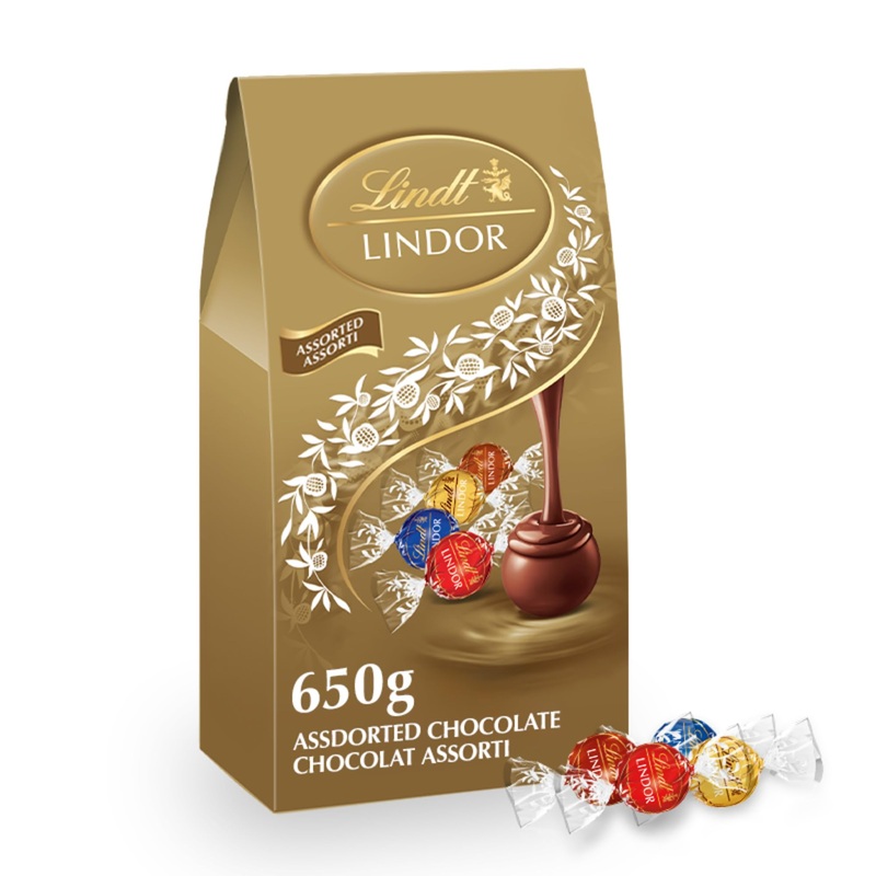 LINDT LINDOR Assorted Chocolate Truffles (Milk Chocolate White Chocolate Hazelnut Chocolate Dark Chocolate) Jumbo Bag 52 Count of Truffles 650g Bag Individually Wrapped Chocolate