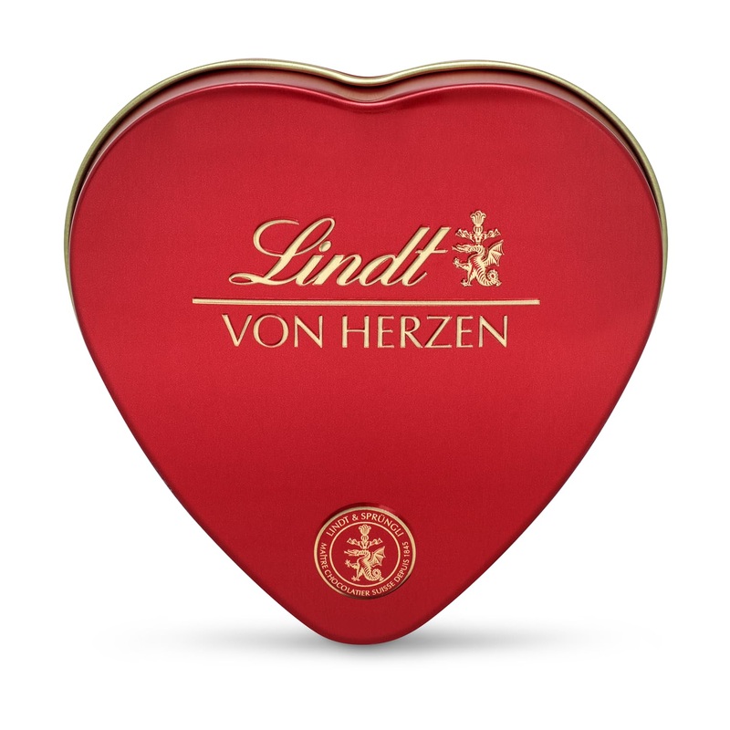 Lindt chocolate from the heart |30 g |6 Pralin s in the varieties Marc de Champagne Coeur L'Orange whole milk with a brazen orange marzipan in beautiful heart can |Praline gift |Chocolate gift chocolate 30 g (1 Pack)