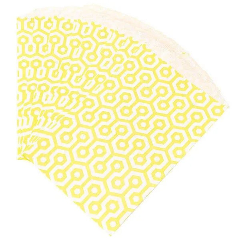 Yellow Honeycomb Candy Bags: 25-Piece Pack