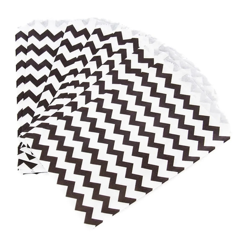 Black Chevron Stripe Candy Bags: 25-Piece Pack