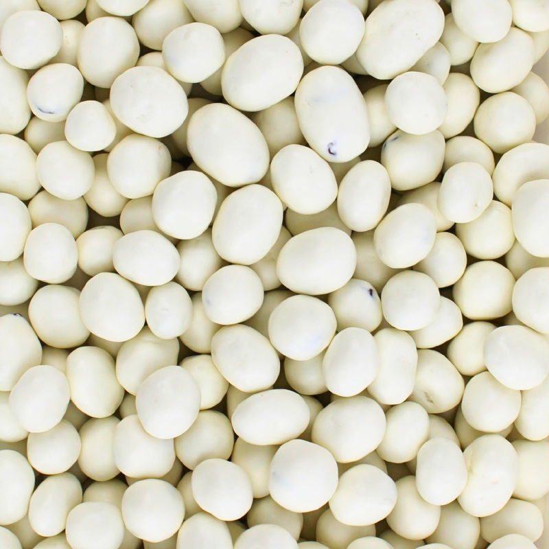 Vanilla Yogurt Covered Raisins Bulk - Plump Yogurt Covered Fruit, Coated Snack Raisins, By Queen City Candy Cave (8 Oz)