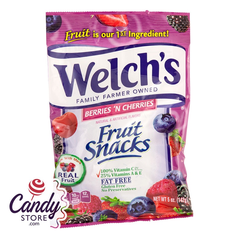 Welch's Berries & Cherries Fruit Snacks - 12ct Peg Bags